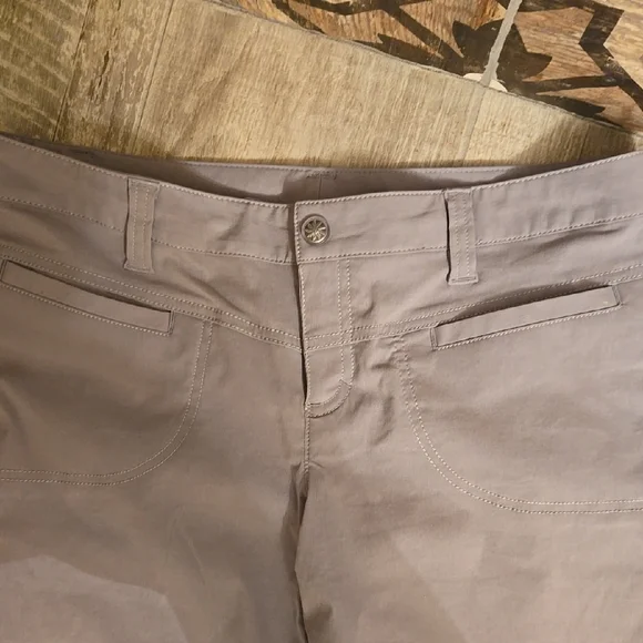 Athleta Gray Women's Pants - Picture 2 of 5